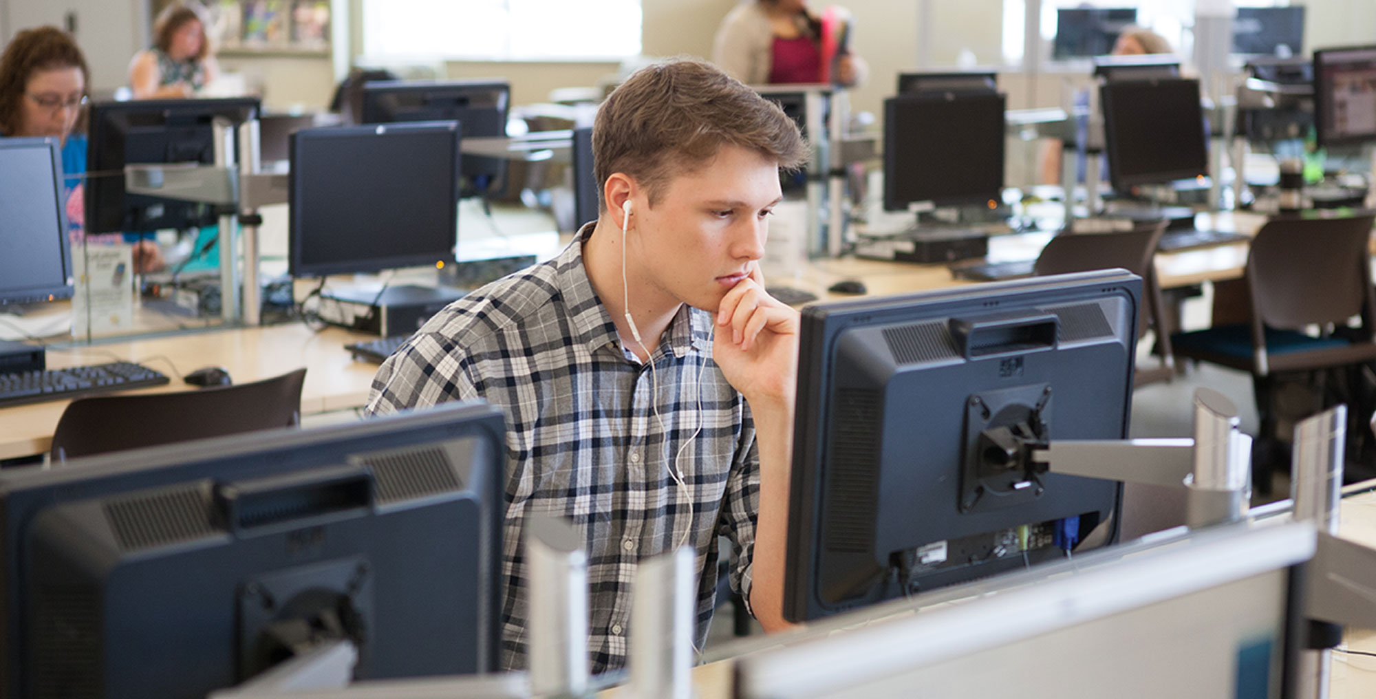 Students in a computer lab