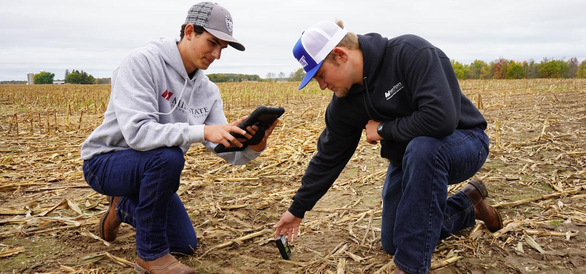 Mid-State Agribusiness and Science Technology students use a meter to test soil pH and fertility as part of their hands-on experience. The full associate degree and related technical diplomas will be available at the Wisconsin Rapids Campus this spring.